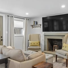 Breakwater Cottage 1  Bed 1 Ba, Private Pond Deck