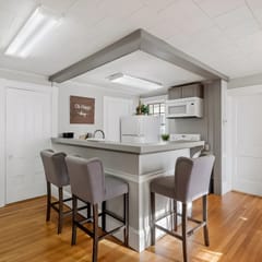 Exeter -1st Floor Large Furnished Two Bed One Bath