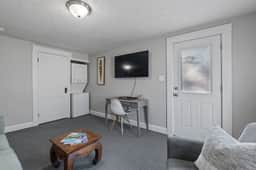 65 S Elm #4