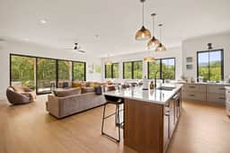70 Greystone - Le Grand Maison