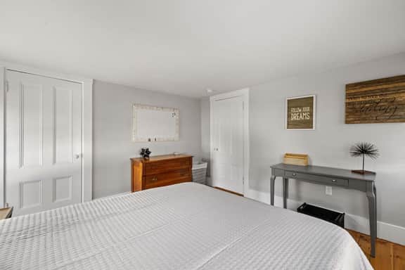 23B Portsmouth Ave
