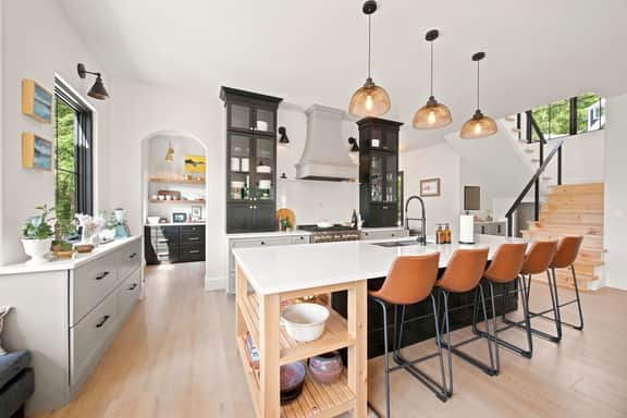 70 Greystone - Le Grand Maison