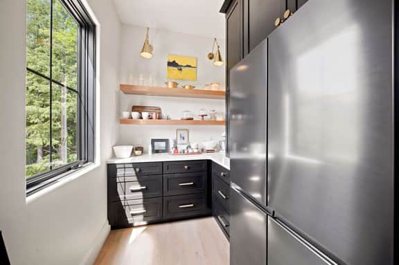 Lake Sunapee Mtn Views La Maison Luxury 4 Bed 3,5 Bath - Image 4