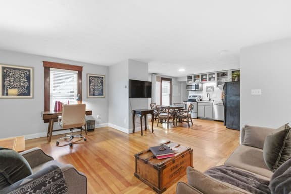 65 S Elm St #3